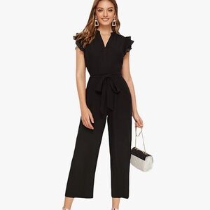 Wdirara Ladies Medium Black Romper-NWT- belt not included